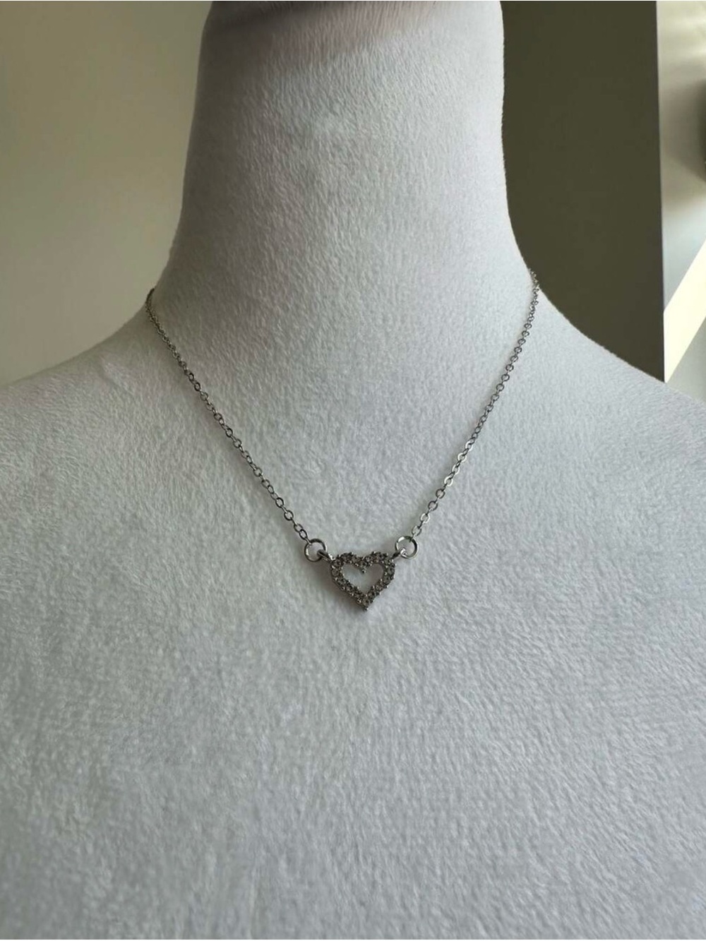 Twilight Core Silver Rhinestone Heart Dainty Necklace